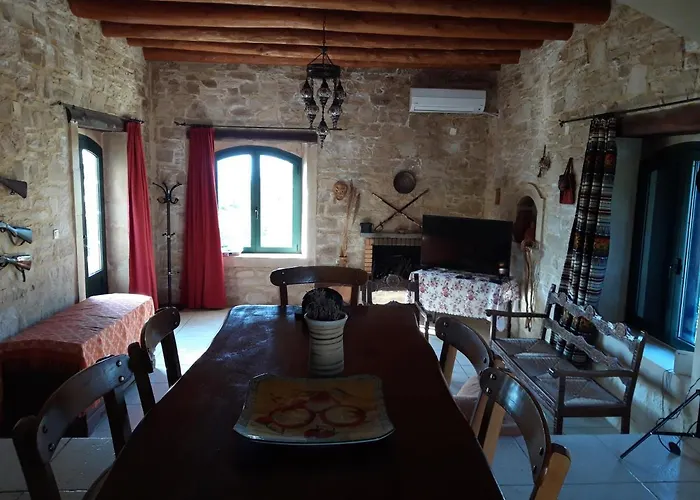Villa Aloni