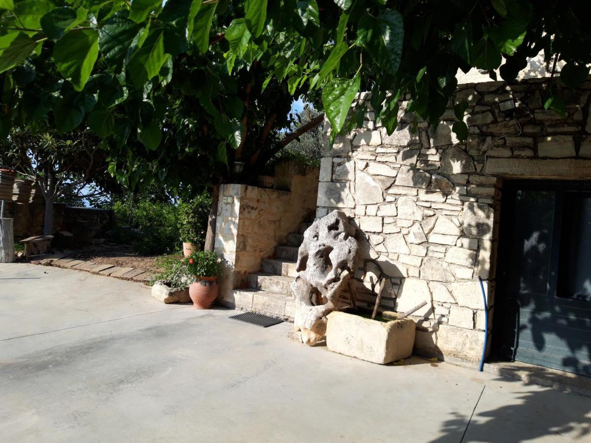 Aloni Holiday home *