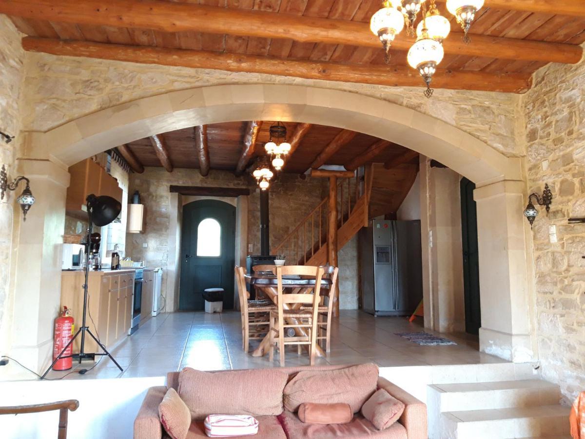 Aloni Holiday home