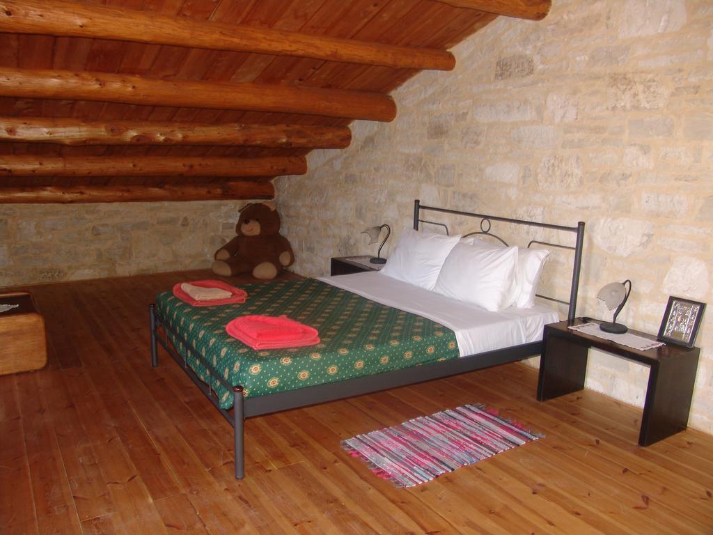 Aloni Holiday home *